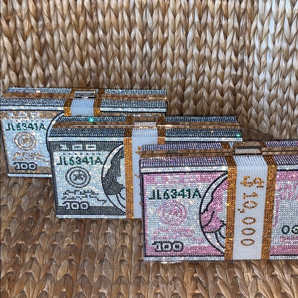 New Rhinestone Crystal Money Bag 💰 - Picture 14 of 14